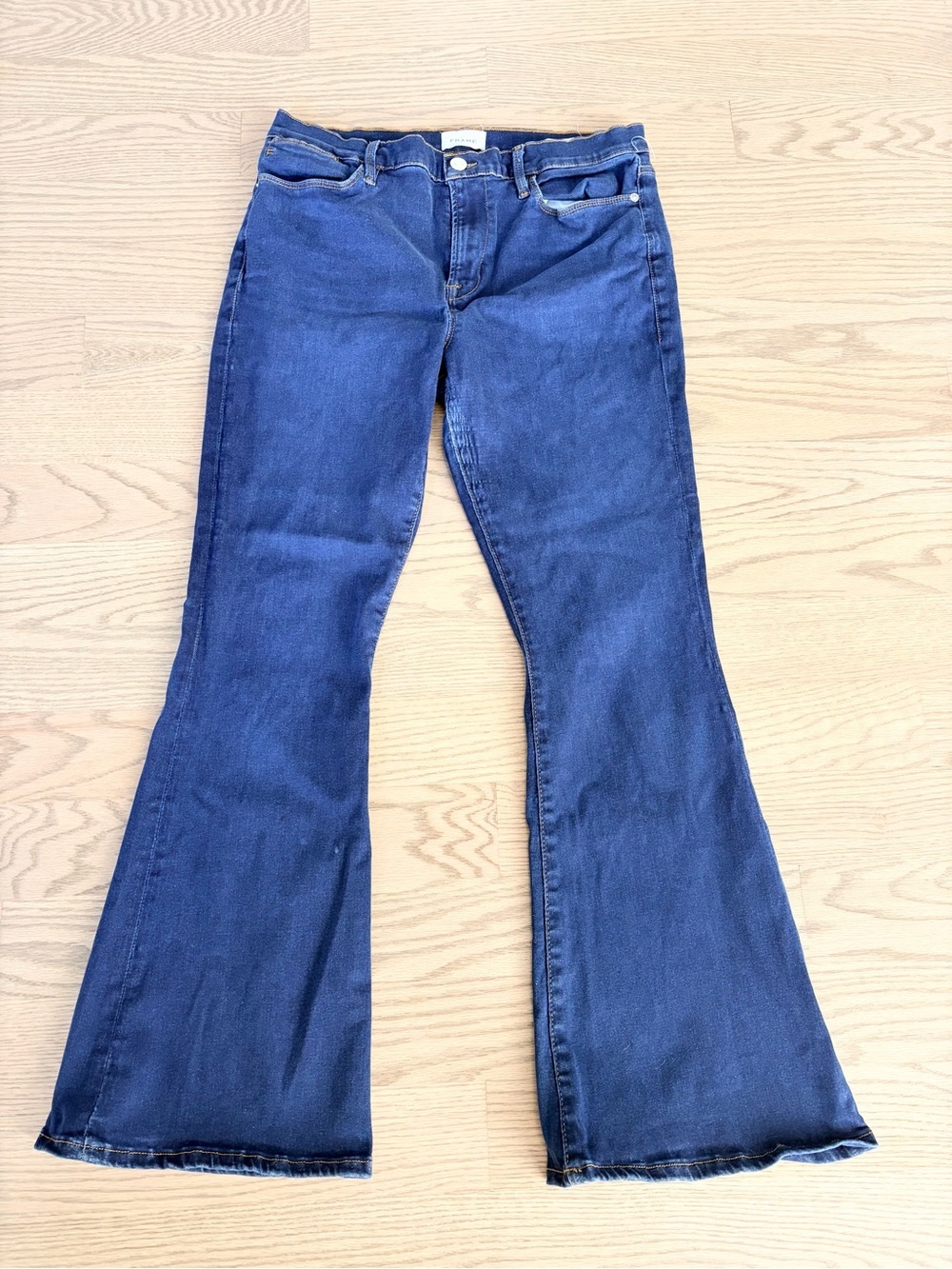 FRAME Denim Le Pixie High Flare Jeans